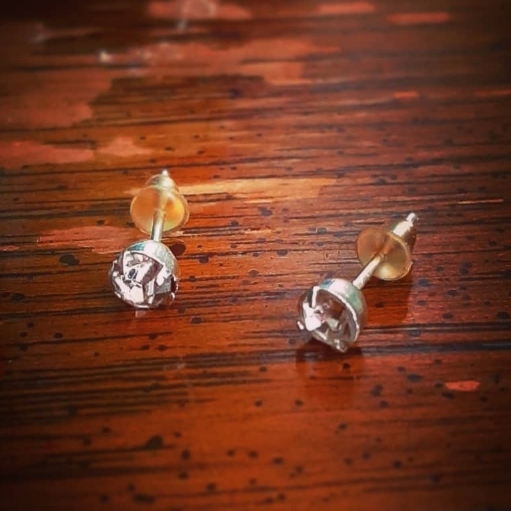 DIAMOND EARRINGS